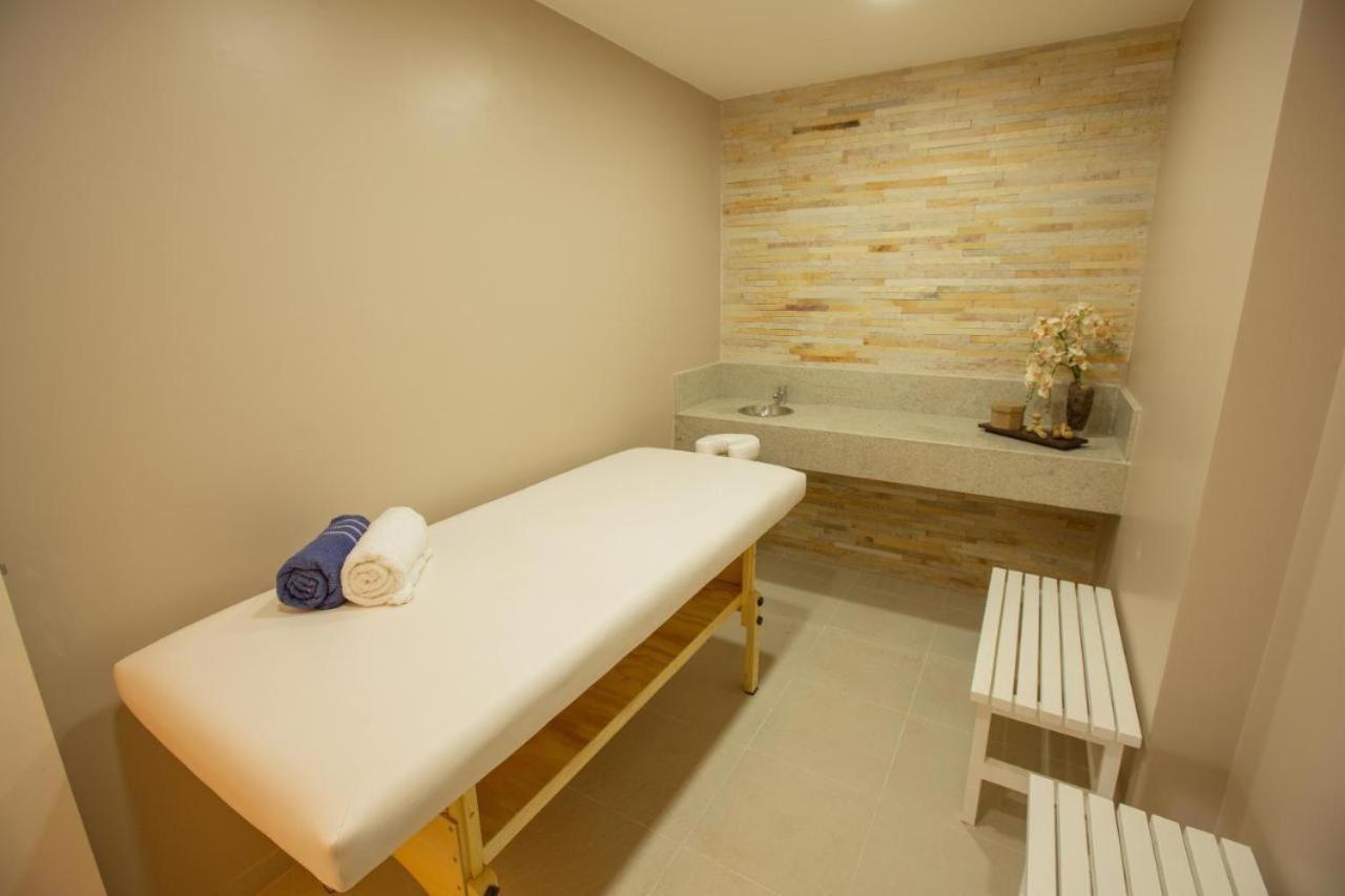 Hotel Grand Mercure Flat Particular Com Varanda, Garagem E Wi-Fi 4*