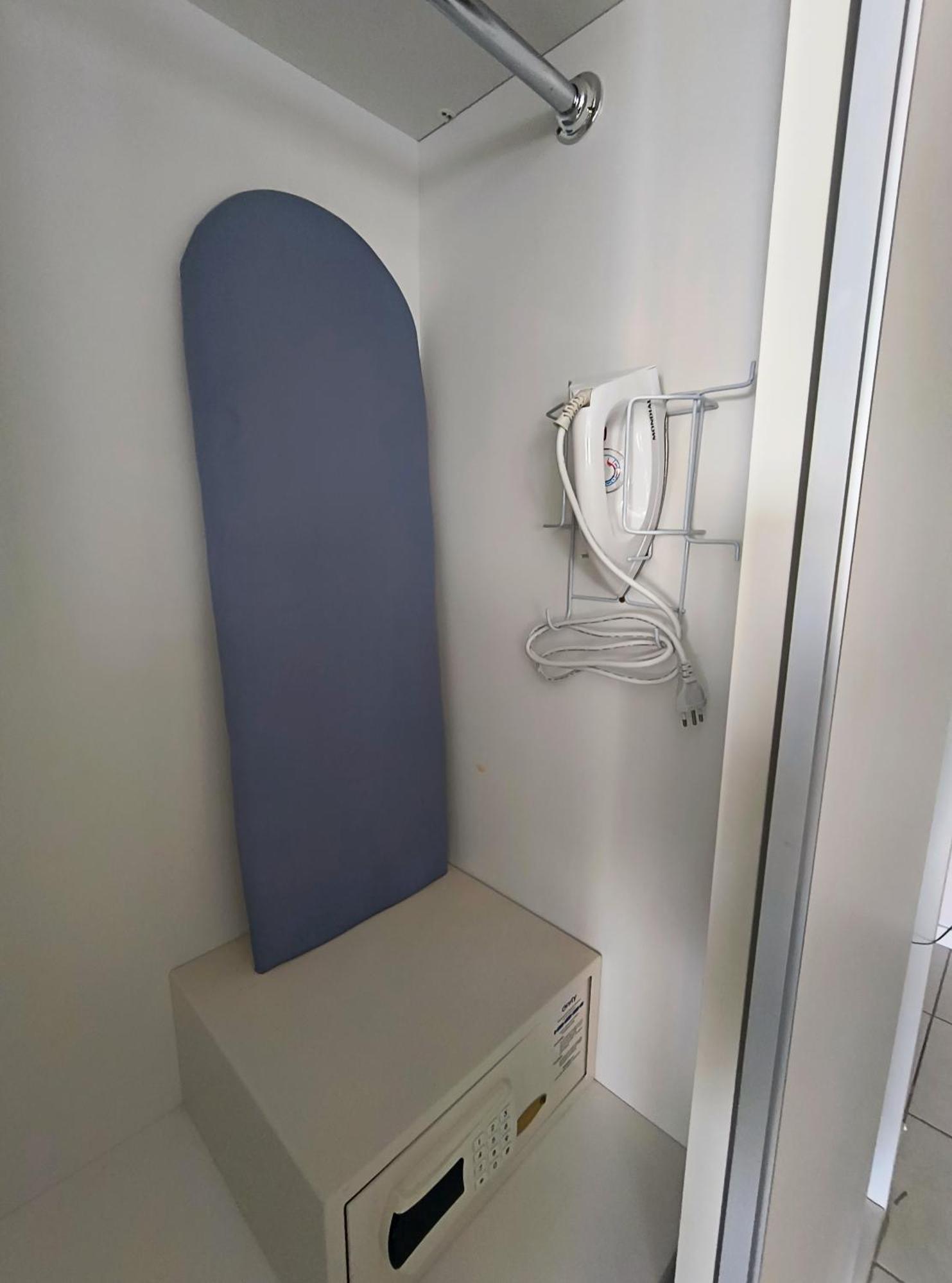 Hotel Grand Mercure Flat Particular Com Varanda, Garagem E Wi-Fi Hotel