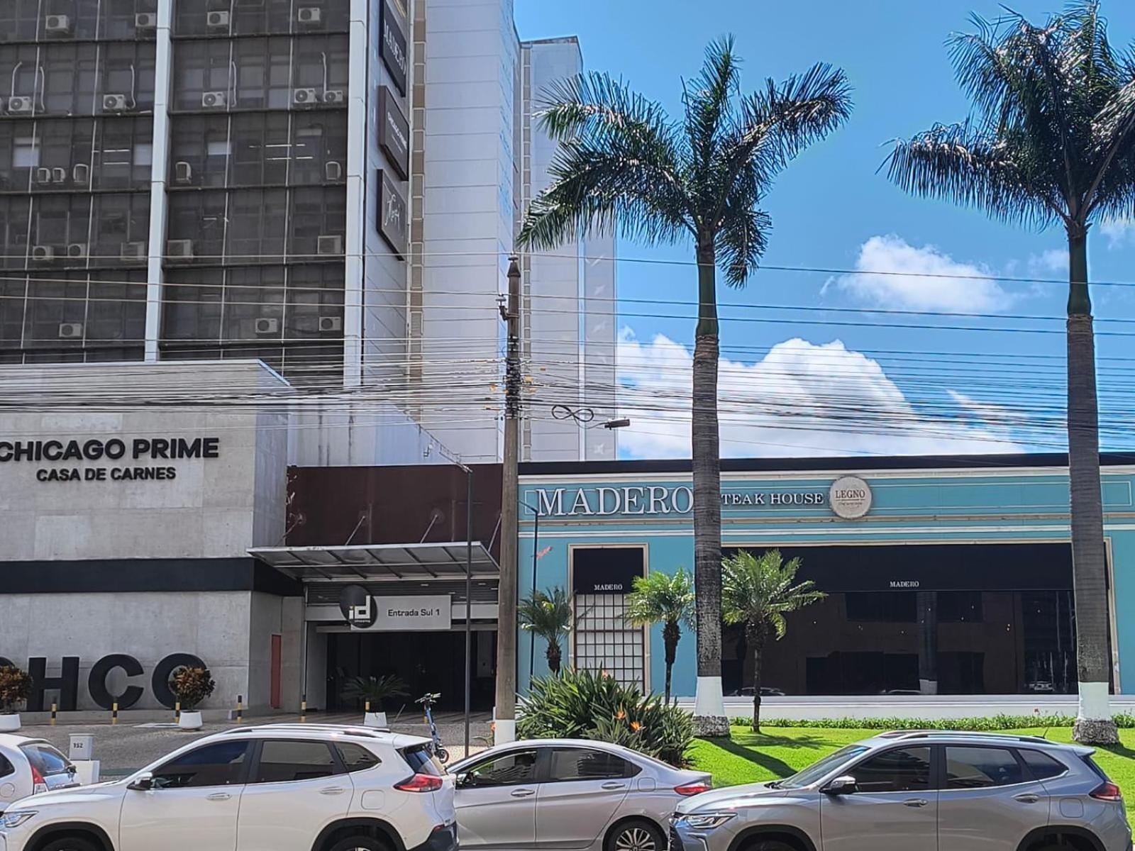 Hotel Hotel Grand Mercure Flat Particular Com Varanda, Garagem E Wi-Fi 4*