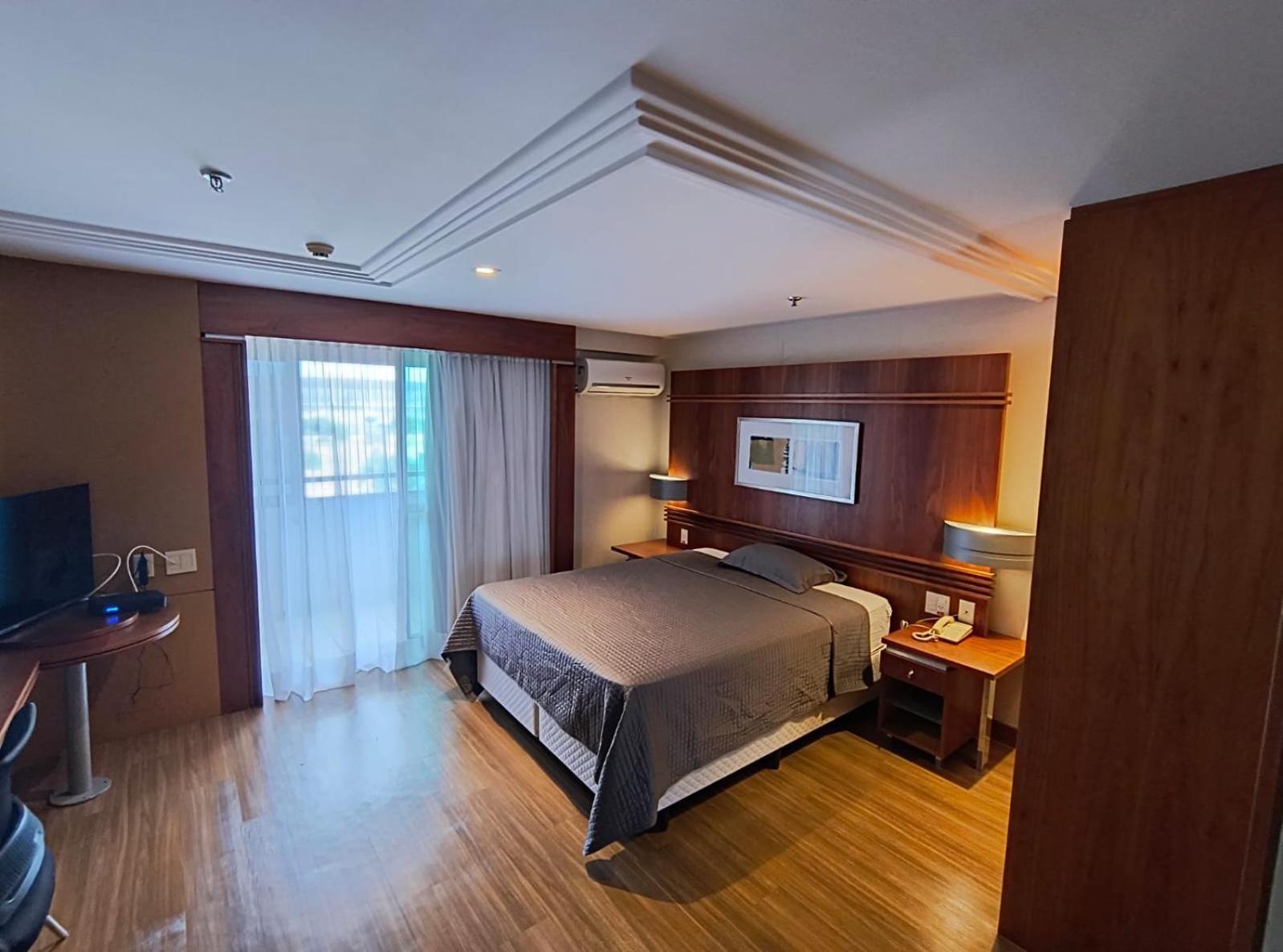 酒店 Hotel Grand Mercure Flat Particular Com Varanda, Garagem E Wi-Fi 巴西利亚